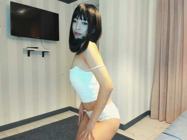 laumalove's BongaCams show and profile