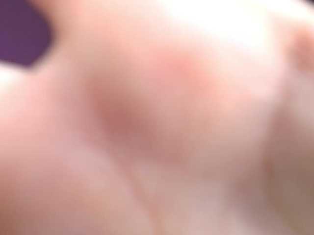 laumalove's BongaCams show and profile