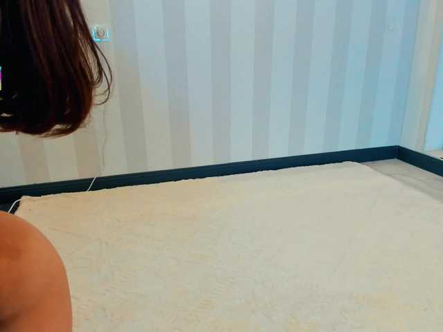 laumalove's BongaCams show and profile