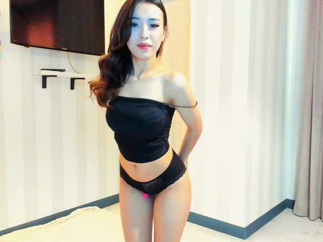 laumalove's BongaCams show and profile