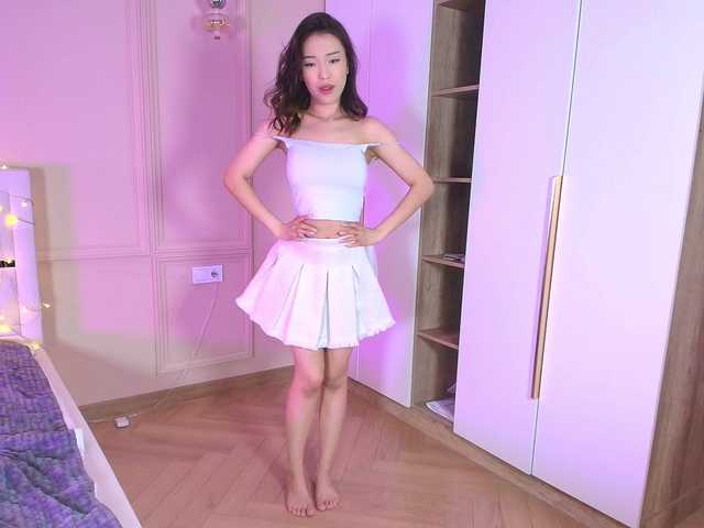 laumalove's BongaCams show and profile