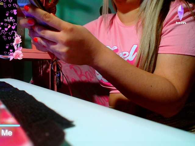 GODDESSKIKIDOLL from BongaCams is Freechat