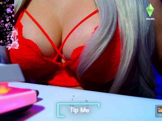 GODDESSKIKIDOLL webcam