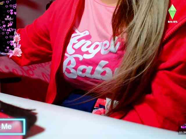 GODDESSKIKIDOLL webcam