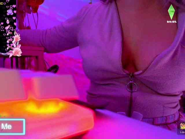 GODDESSKIKIDOLL webcam