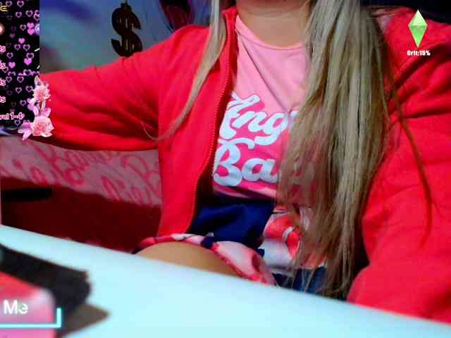 GODDESSKIKIDOLL webcam