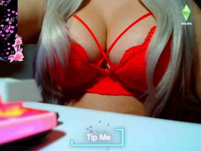 GODDESSKIKIDOLL webcam