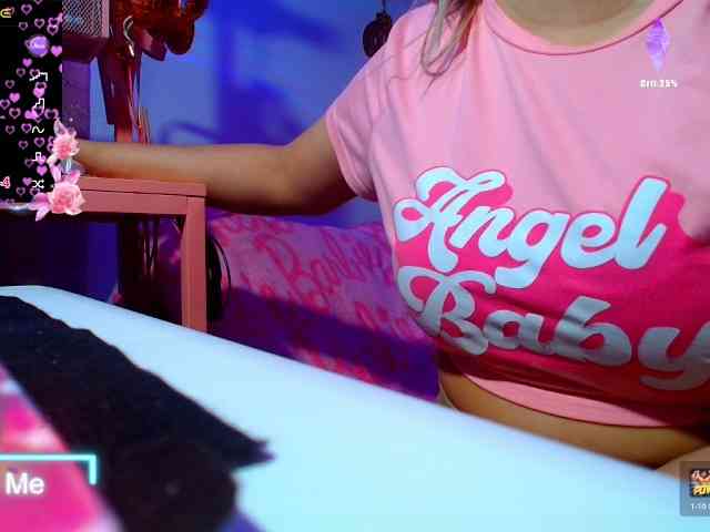 GODDESSKIKIDOLL webcam