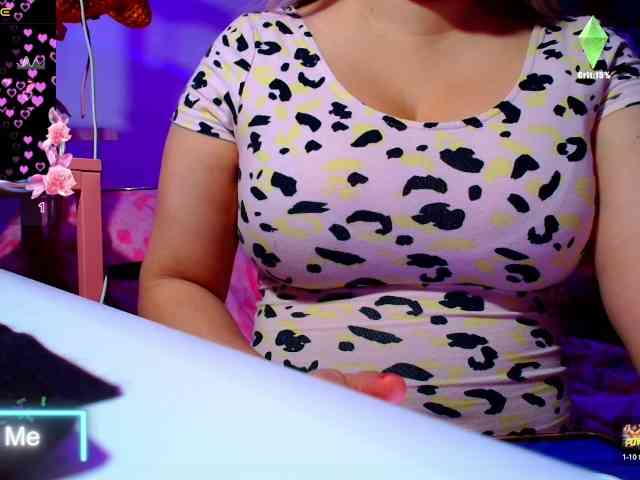 GODDESSKIKIDOLL webcam