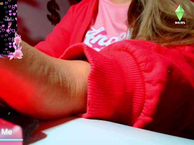 GODDESSKIKIDOLL webcam