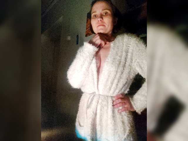 Emanuel66636's BongaCams show and profile