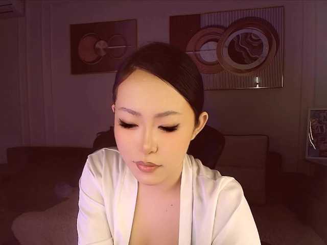 s00nie's BongaCams show and profile