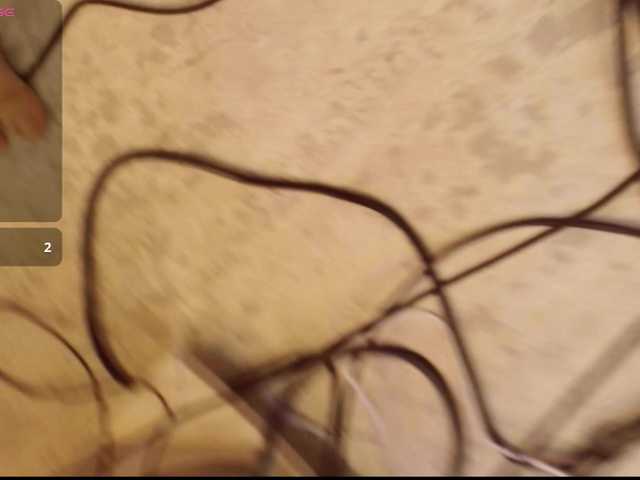 s00nie's BongaCams show and profile