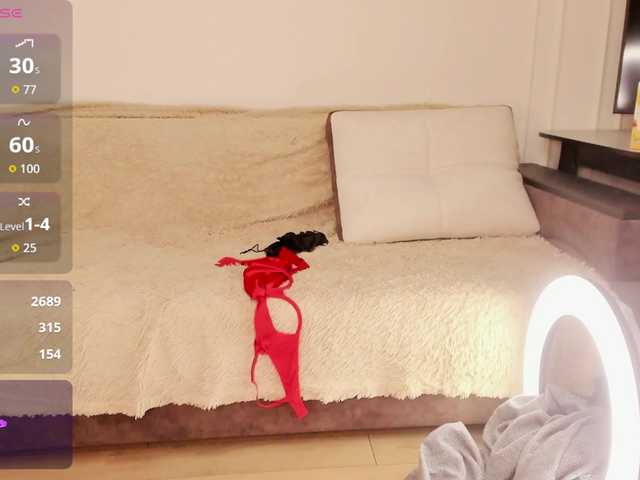 s00nie's BongaCams show and profile