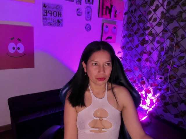 MeganCollins1's BongaCams show and profile