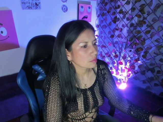 MeganCollins1's BongaCams show and profile