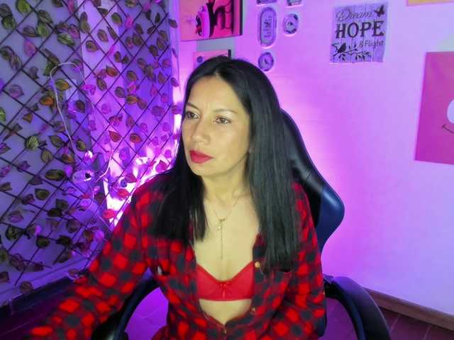 MeganCollins1's BongaCams show and profile