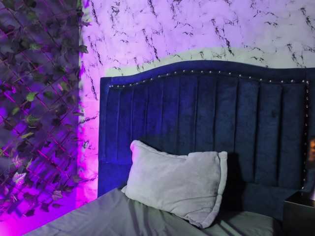 MeganCollins1's BongaCams show and profile