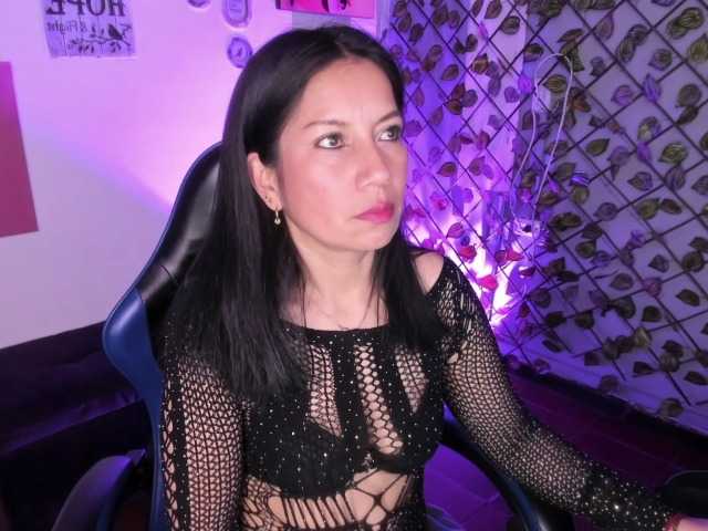 MeganCollins1's BongaCams show and profile