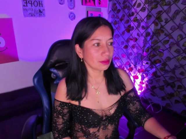 MeganCollins1's BongaCams show and profile