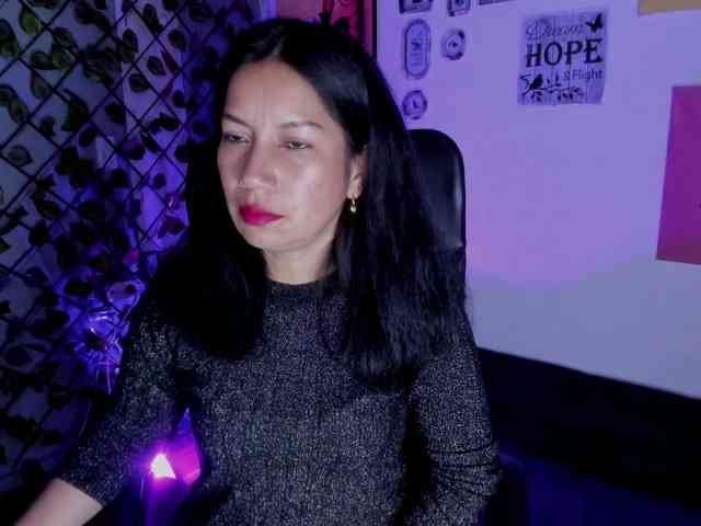 MeganCollins1 webcam