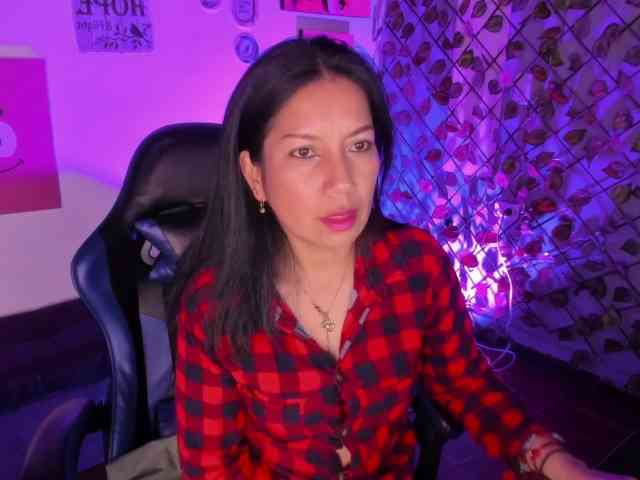 MeganCollins1 webcam