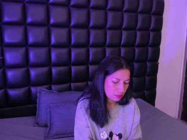 MeganCollins1 Live Webcam on BongaCams