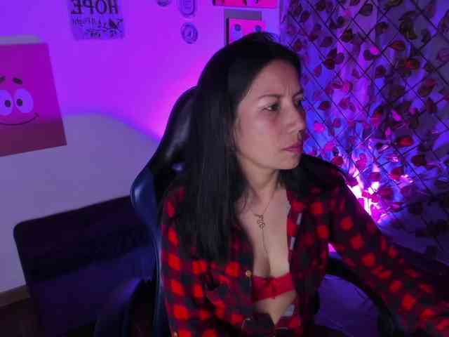 MeganCollins1 webcam