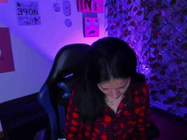 MeganCollins1 webcam