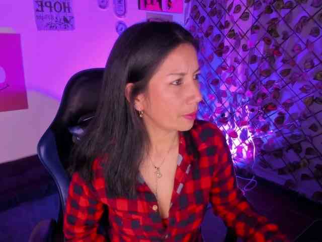 MeganCollins1 webcam