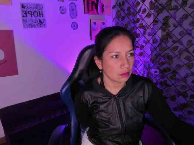 MeganCollins1 webcam