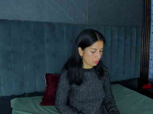 MeganCollins1 webcam