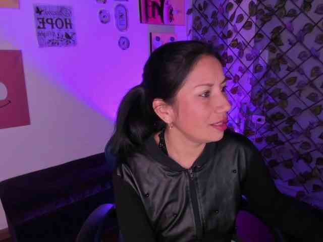 MeganCollins1 webcam