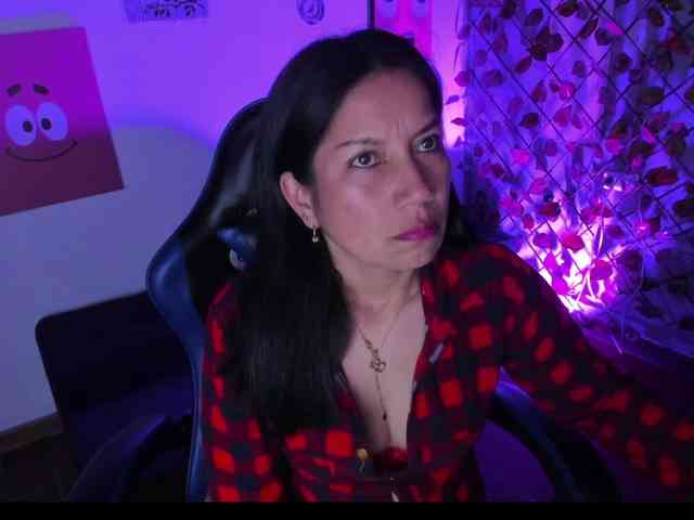 MeganCollins1 Live Webcam on BongaCams