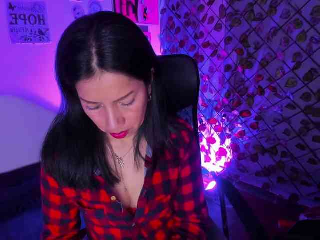 MeganCollins1 webcam