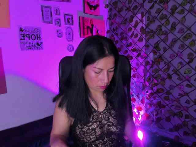 MeganCollins1 webcam