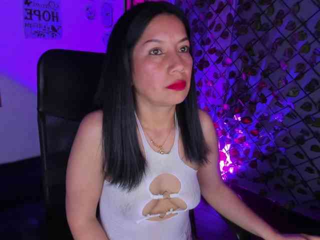 MeganCollins1 webcam