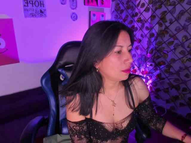 MeganCollins1 webcam