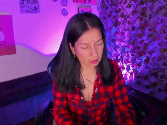 MeganCollins1 webcam