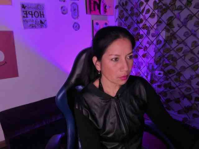 MeganCollins1 webcam