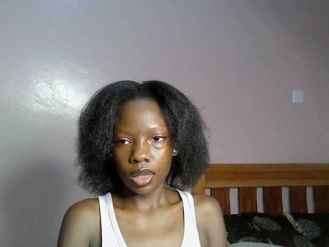 Dirtymaggy's BongaCams show and profile