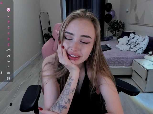 SeikoSwan's BongaCams show and profile