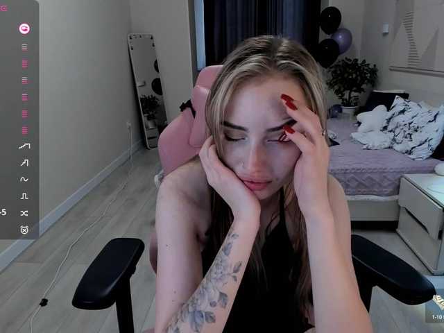 SeikoSwan's BongaCams show and profile