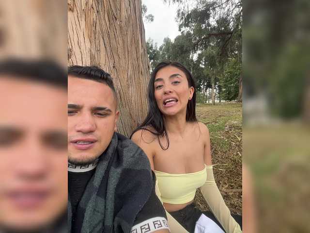 wanda-and-cosmo's BongaCams show and profile