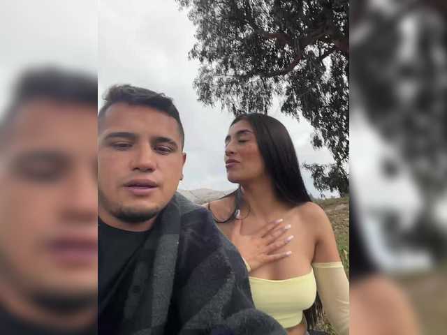 wanda-and-cosmo's BongaCams show and profile