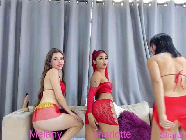 Magic-Giiirls webcam