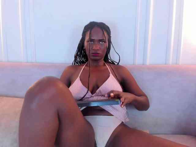 Nahomi-Williams webcam