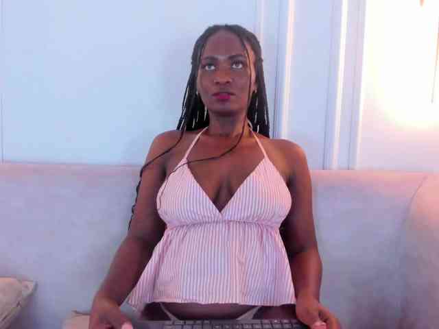 Nahomi-Williams webcam