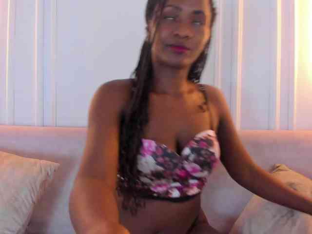 Nahomi-Williams webcam