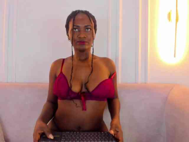 Nahomi-Williams webcam